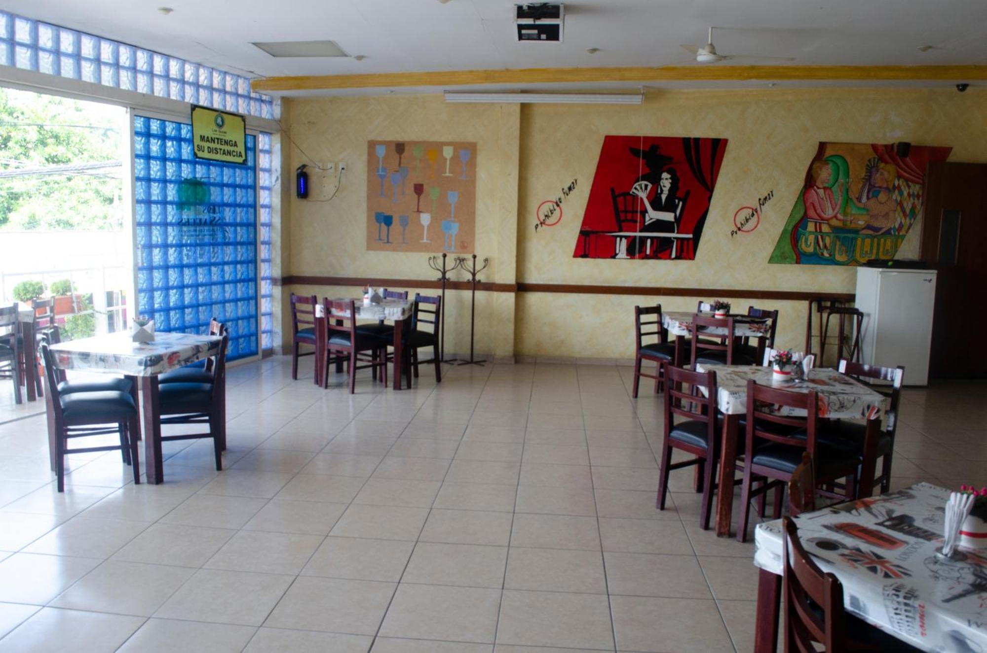 Hotel Los Sauces 오악스테펙 외부 사진