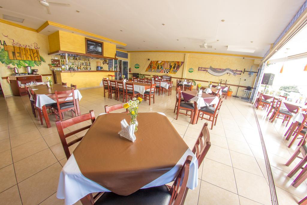 Hotel Los Sauces 오악스테펙 외부 사진